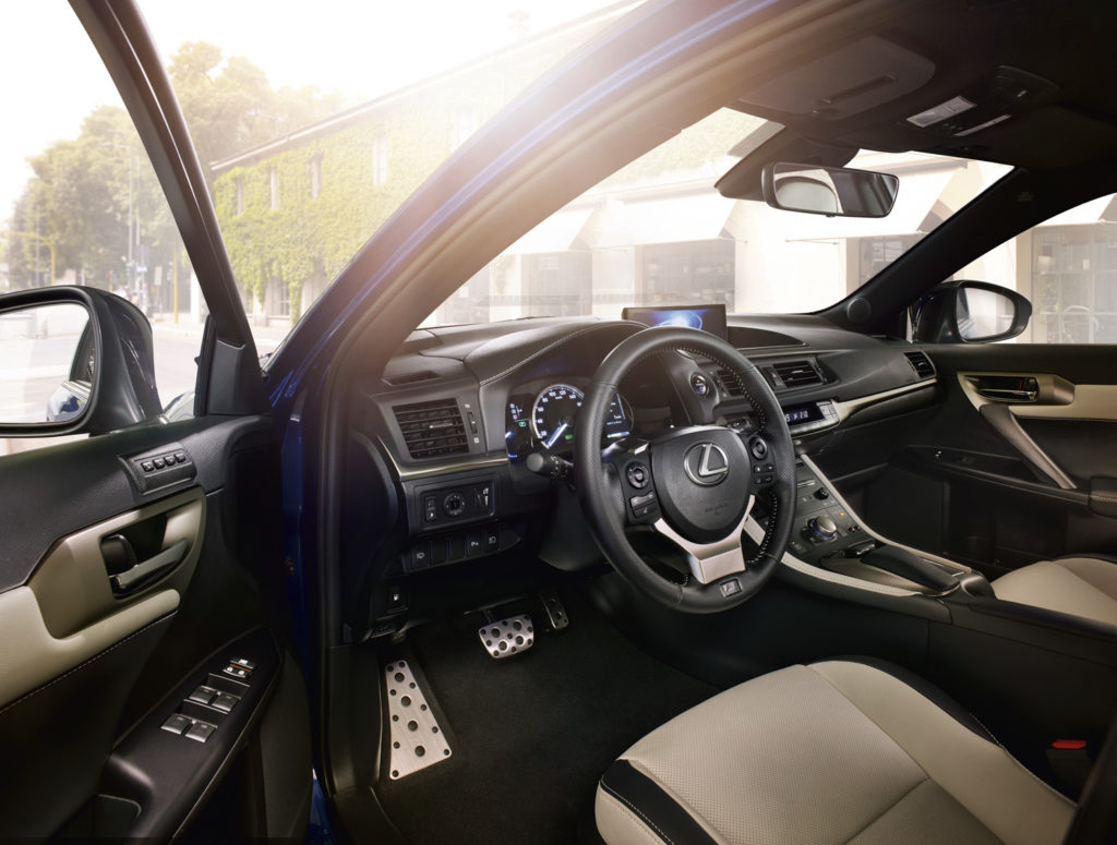 Lexus CT Hybrid MY 2018: disponibile da oggi con il Safety System+ di serie