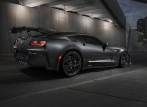 Chevrolet Corvette ZR1: punta a girare sotto i 7 minuti al Nurburgring