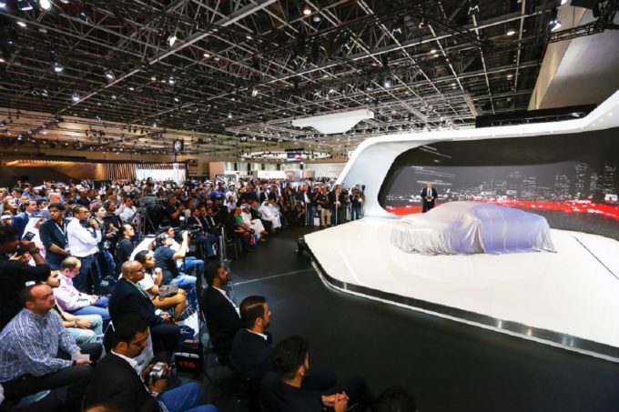 Motor Show Internazionale di Dubai: riflettori accesi sulle auto elettriche