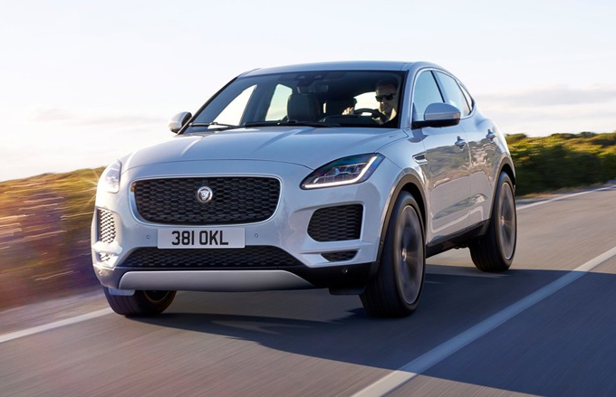 Jaguar E-Pace ottiene le 5 stelle Euro NCAP [VIDEO]