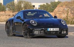 Nuova Porsche 911 Turbo avvistata in strada [FOTO SPIA]