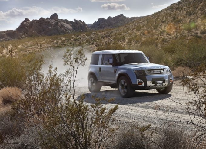 Land Rover Defender: il nuovo modello avrà anche una versione elettrica