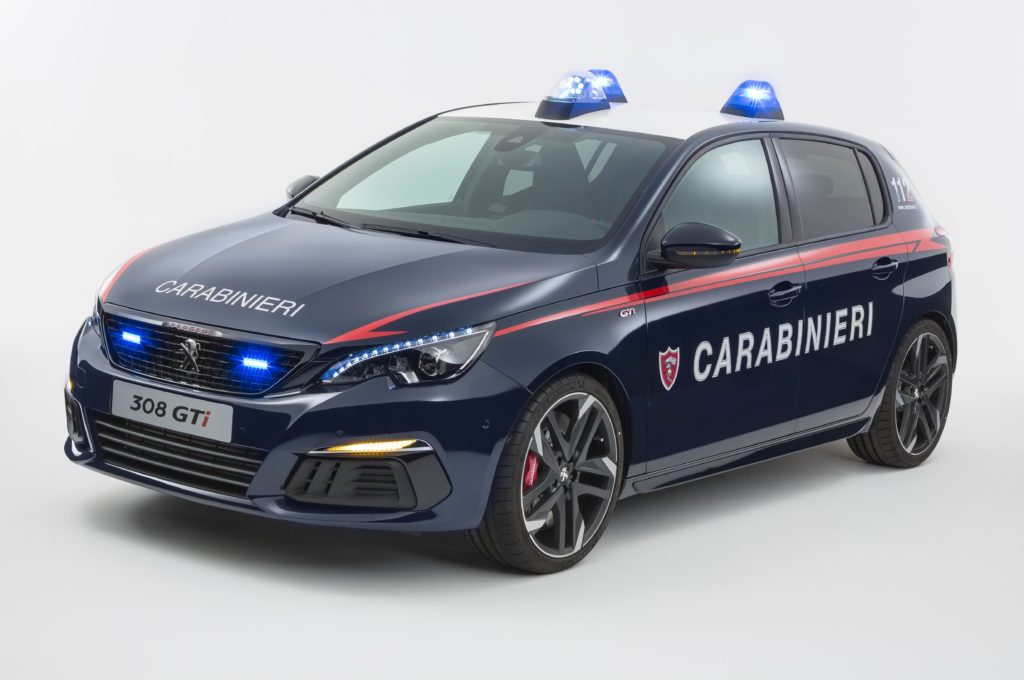 Una nuova Peugeot 308 GTi per l’Arma dei Carabinieri [FOTO]