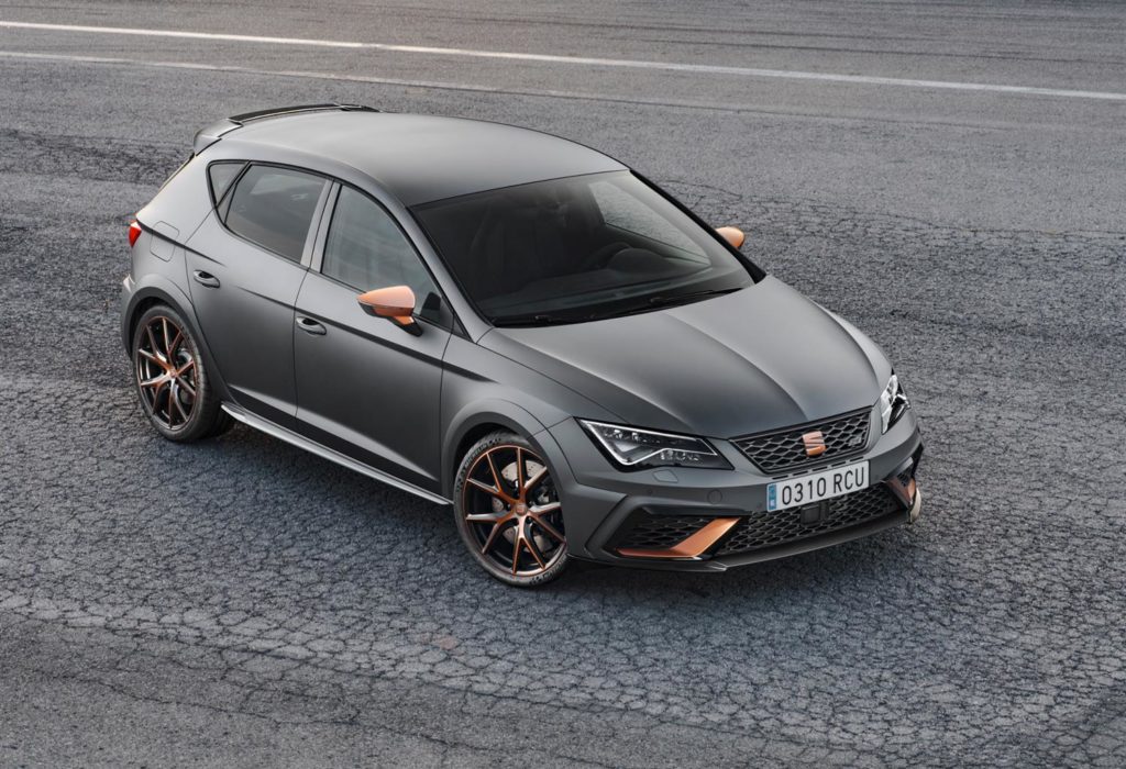 La SEAT Leon CUPRA R è sbarcata in Italia