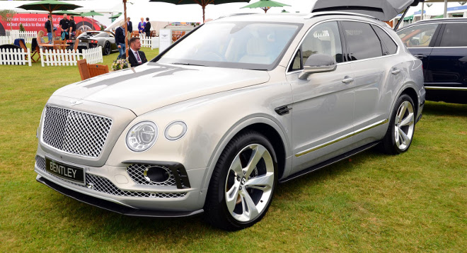 Bentley Bentayga, pronta per la Pikes Peak International Hill Climb [VIDEO]