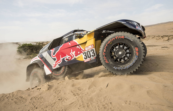 Dakar, Peugeot: doppietta Sainz-Peterhansel nella sesta tappa [SPECIALE DAKAR]