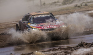 Dakar, Peugeot: Peterhansel torna alla vittoria in tappa 8, Sainz amministra il primato [SPECIALE DAKAR]
