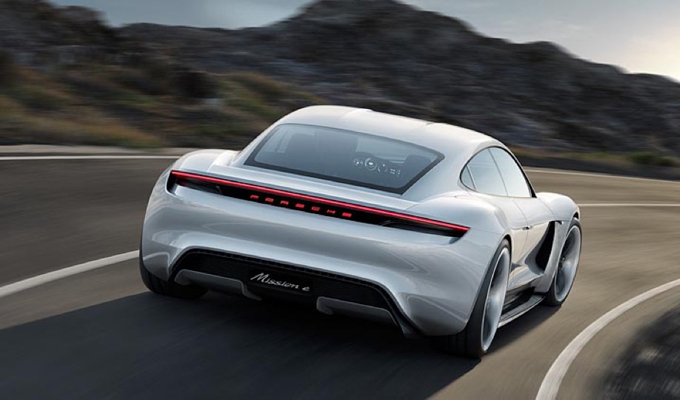 Porsche starebbe lavorando su una piattaforma definita SPE per supercar elettriche