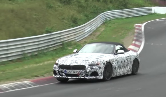 BMW Z4, avvistato il muletto al Nurburgring [VIDEO SPIA]