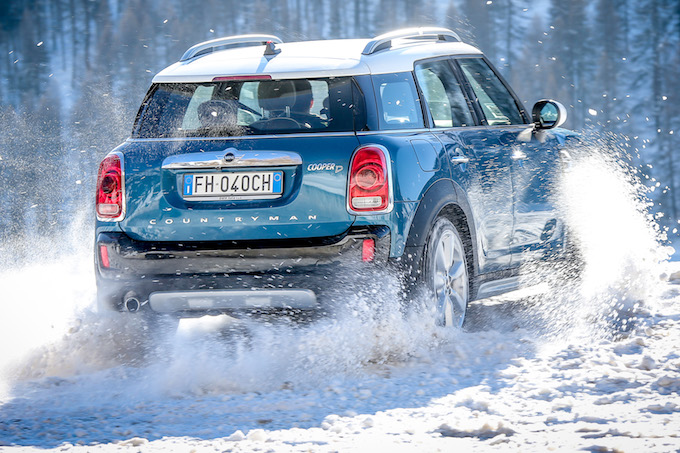 MINI ALL4 Experience Tour, go-kart feeling sulle nevi alpine [VIDEO TEST DRIVE]