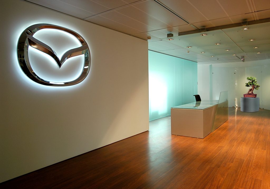 Mazda festeggia i 18 anni in Italia con un +32% sul mercato a gennaio