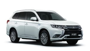 Mitsubishi Outlander PHEV MY 2019: tra le novità anche un nuovo motore [FOTO]