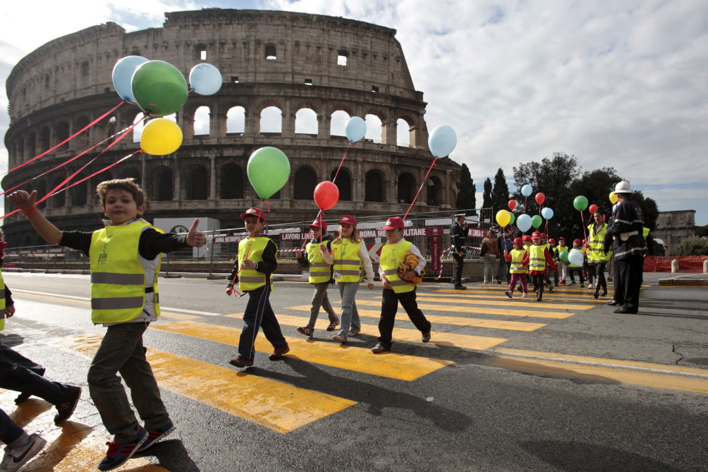 In Europa negli ultimi dieci anni 8.000 under 14 sono morti a causa di incidenti stradali