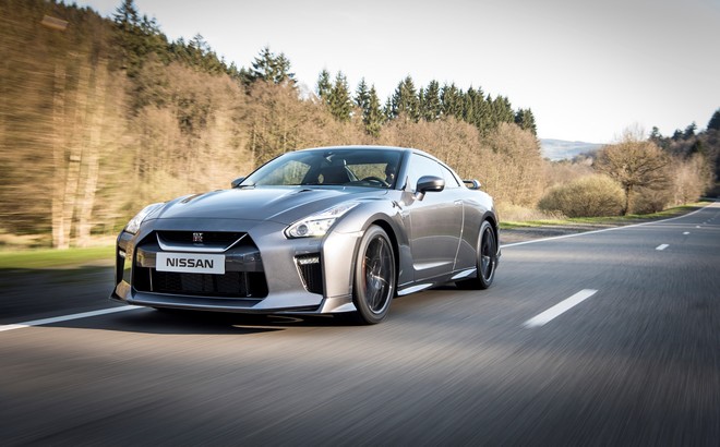 Nissan GT-R MY18: il listino prezzi parte da 101.900 euro