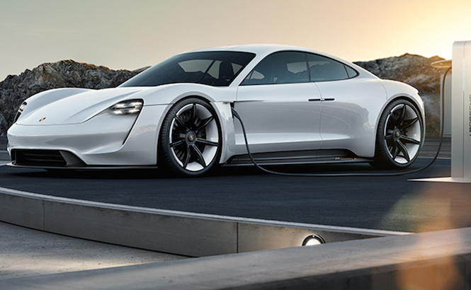 Porsche: oltre 6 miliardi di investimenti sull’elettrico