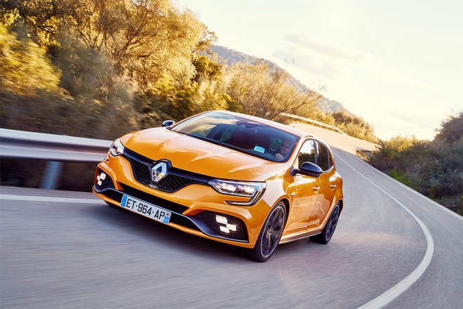 Renault Megane RS 2018: prezzi in Italia a partire da 35.350 euro