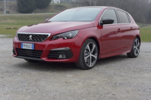 Peugeot 308 GT: la sportività del diesel sulla compatta del leone [VIDEO PROVA SU STRADA]