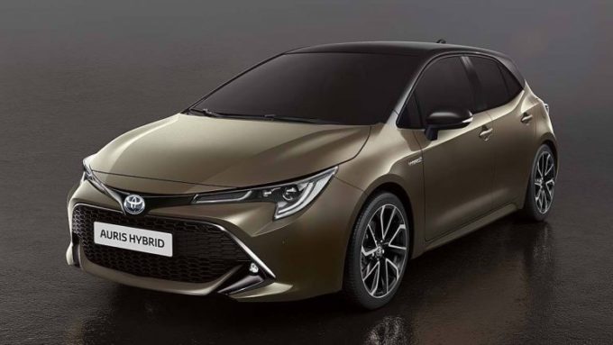 Toyota Auris: prima immagine della nuova generazione [FOTO LEAKED]