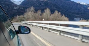 Viaggio in Svizzera in auto: le norme da sapere per evitare multe salate