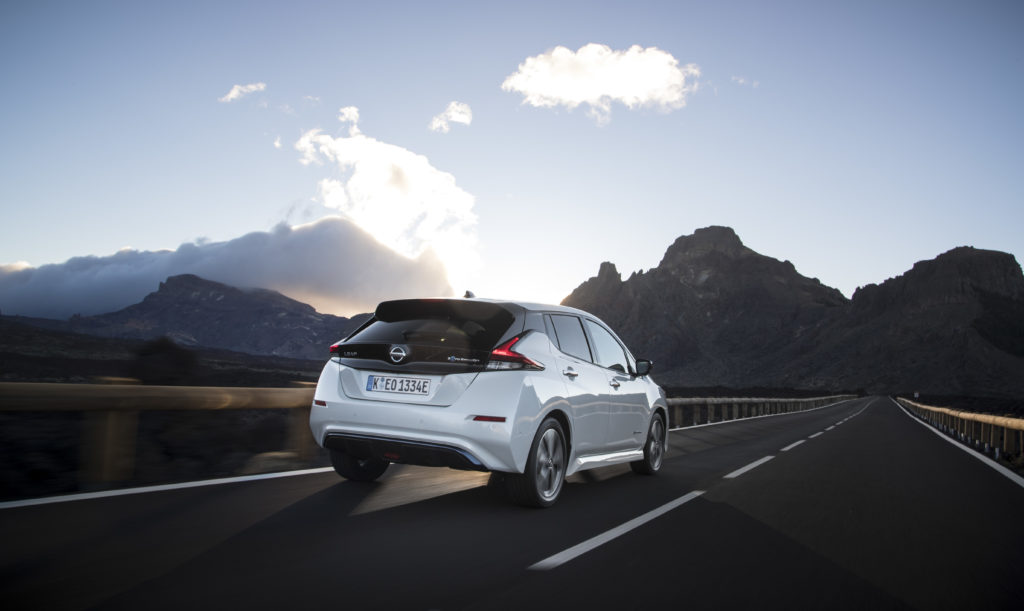Nissan LEAF si conferma l’auto elettrica più venduta al mondo