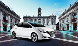 Nissan LEAF: da oggi l’elettrica è al servizio di Roma Capitale [FOTO]