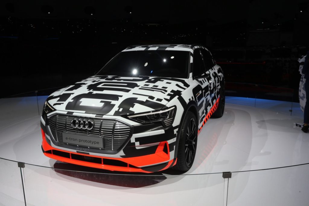 Audi e-tron, ora l’elettrica è ordinabile anche in Italia