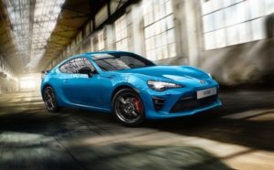 Toyota GT86: il colore Thunder Blue per il MY 2019 [FOTO]