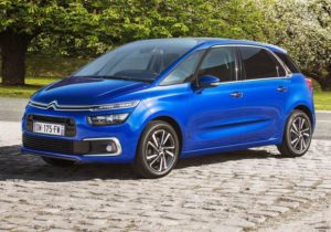 Citroen C4 Picasso in viaggio per la nuova vita da C4 SpaceTourer [VIDEO]