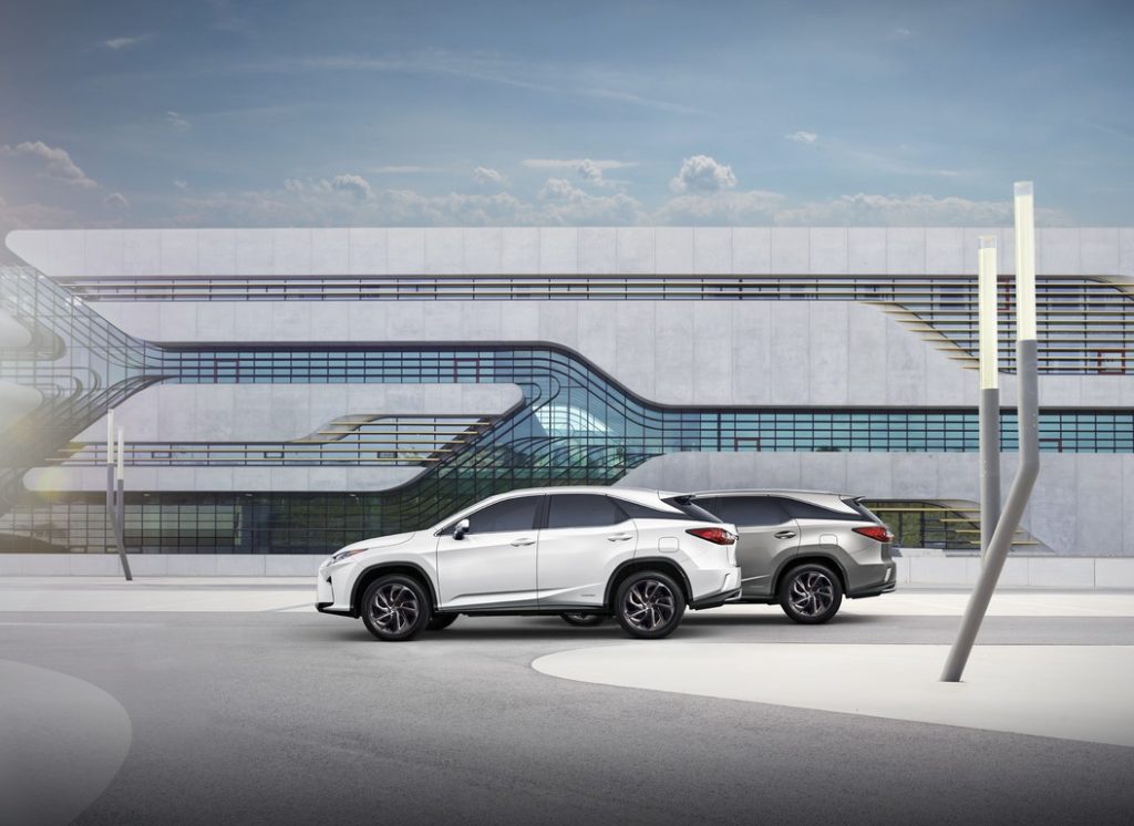 Lexus RX L: lo stile di sempre ma con due posti in più