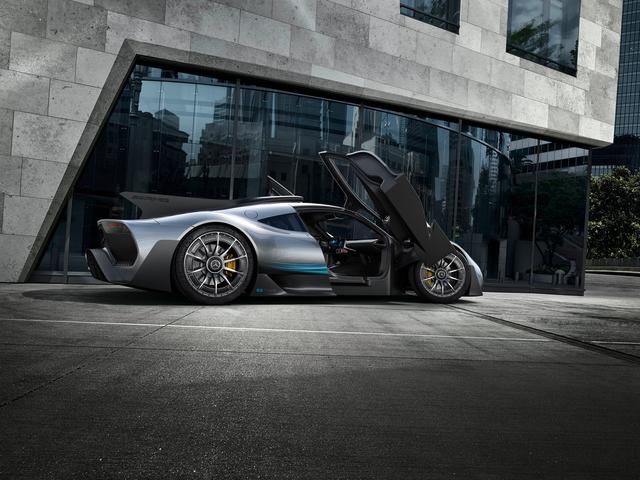 Mercedes-AMG Project One: anteprima italiana alla Mille Miglia 2018