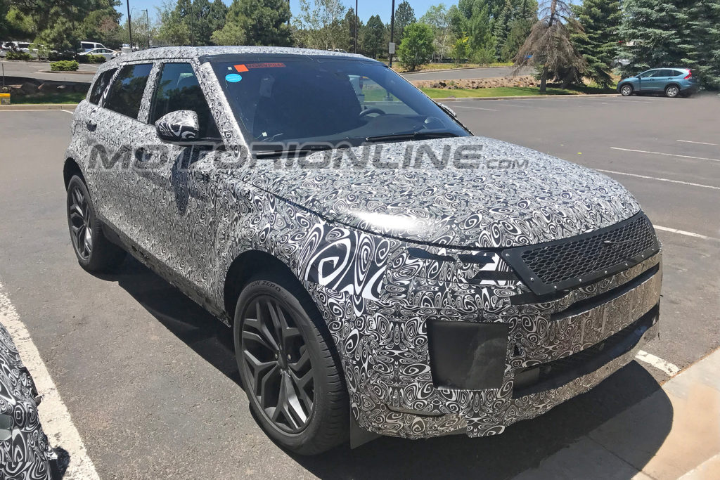 Range Rover Evoque foto spia 22 giugno 2018