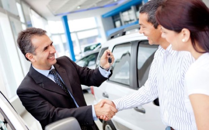 Fedeltà degli automobilisti al marchio: tanti la professano ma pochi la rispettano