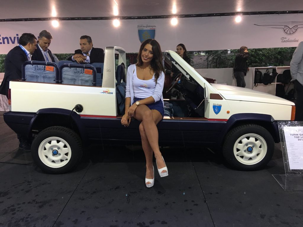 Salone dell’Auto di Torino 2018: le stand girl [FOTO LIVE]