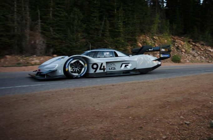 Volkswagen I.D. R Pikes Peak: focus sulla tecnologia di propulsione [FOTO]