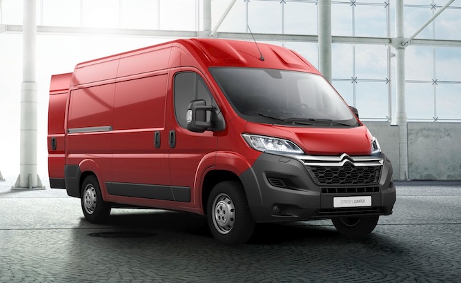 Citroen Unconventional Team 2018: i prezzi del Jumper