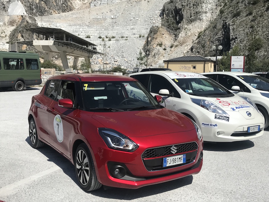 Suzuki Swift Hybrid TOP 2WD: con la piccola ibrida giapponese al via dell’E-MROC