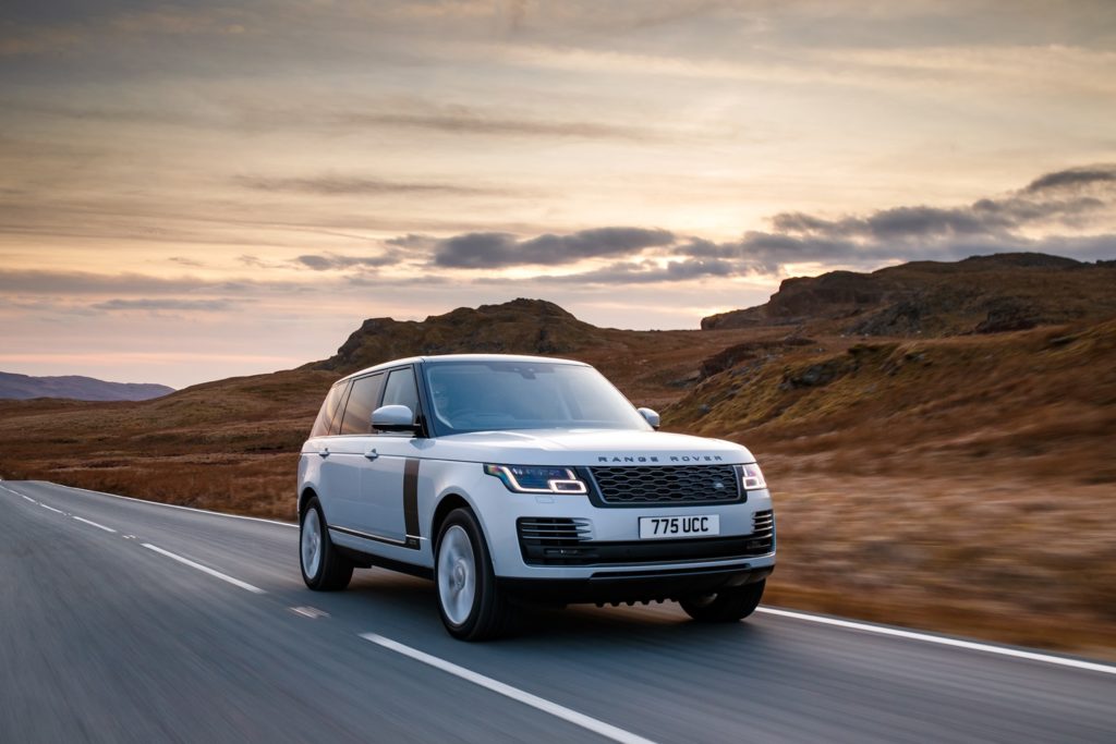 Land Rover Range Rover: al debutto il 3.0 SDV6 e l’Adaptive Cruise Control