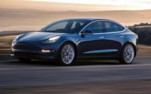 Tesla Model 3: la versione Performance avrà il Track Mode