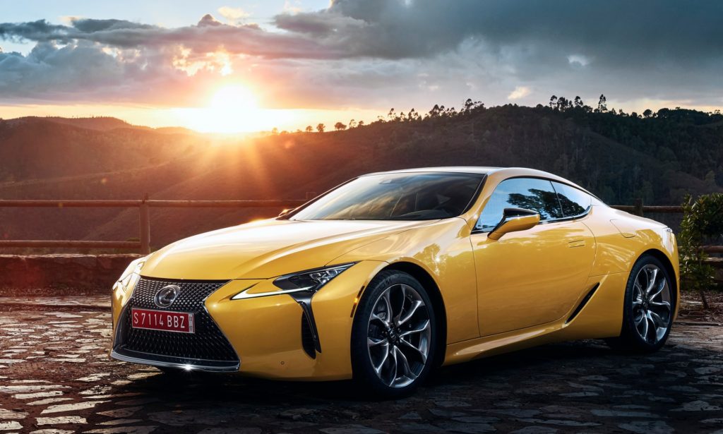 Lexus LC Yellow Edition: inedita versione speciale in attesa del Salone di Parigi 2018