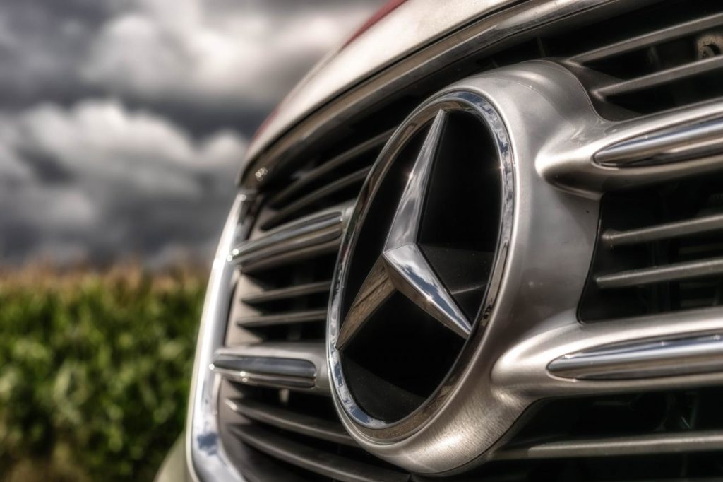 Emissioni diesel: Mercedes dovrà richiamare 690.000 veicoli in Europa