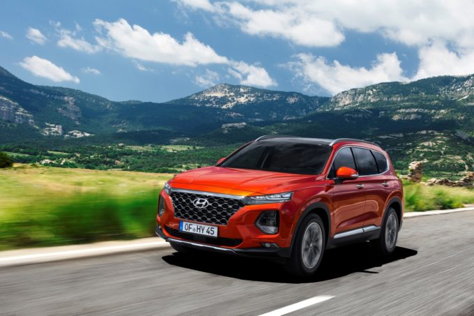 Nuova Hyundai Santa Fe debutta in Italia: listino da 50.950 euro