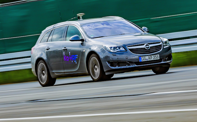 Opel: presentata la guida semi autonoma collaborativa