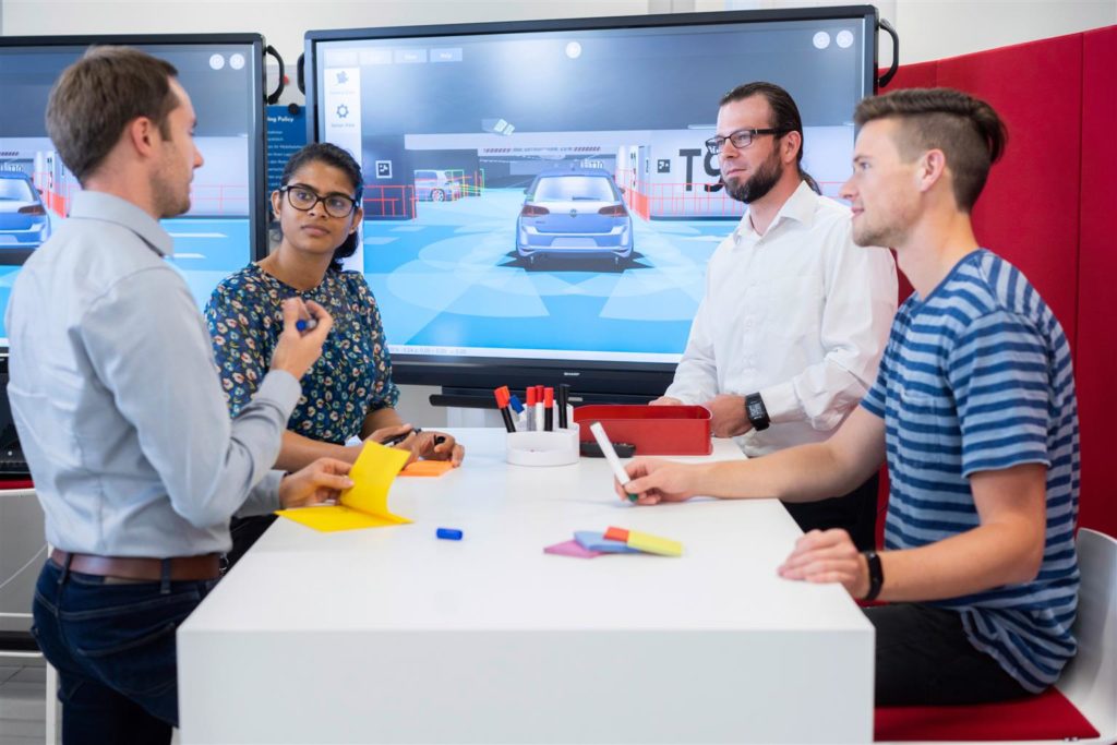 Volkswagen, i sistemi di assistenza si collauderanno con la realtà virtuale