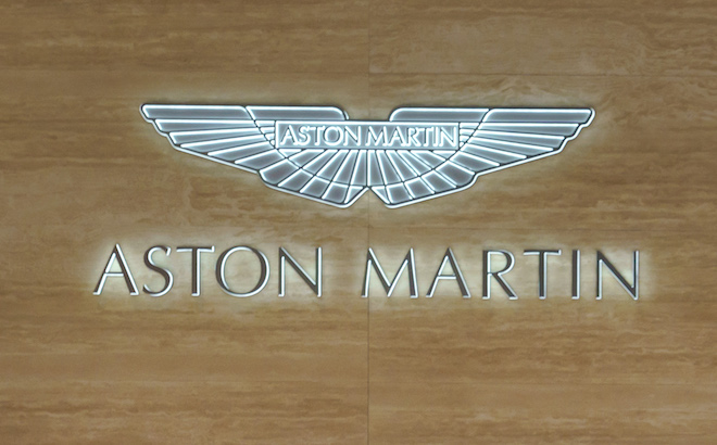 Aston Martin: la prima vettura elettrificata si chiamerà Rapide E