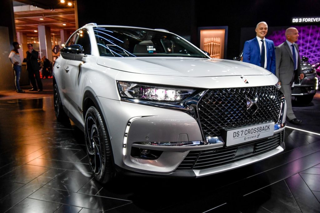 DS 7 Crossback E-Tense: VIDEO LIVE da Parigi del SUV premium ibrido