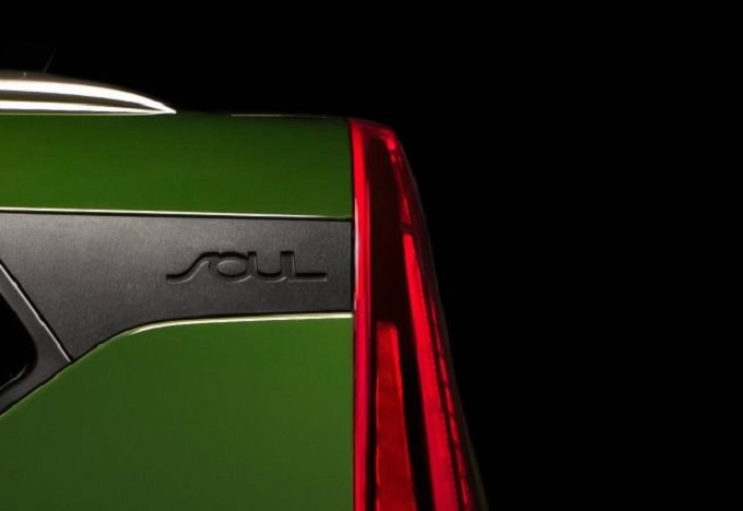 Kia Soul: primo dettaglio del nuovo modello che debutta a Los Angeles 2018 [TEASER]