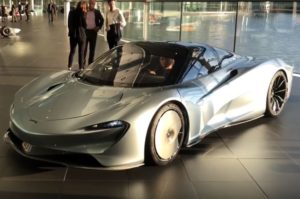 McLaren Speedtail: il primo esemplare lascia la fabbrica di Woking [VIDEO]