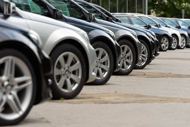 Flotte aziendali: salgono le ibride, mobilità elettrica frenata