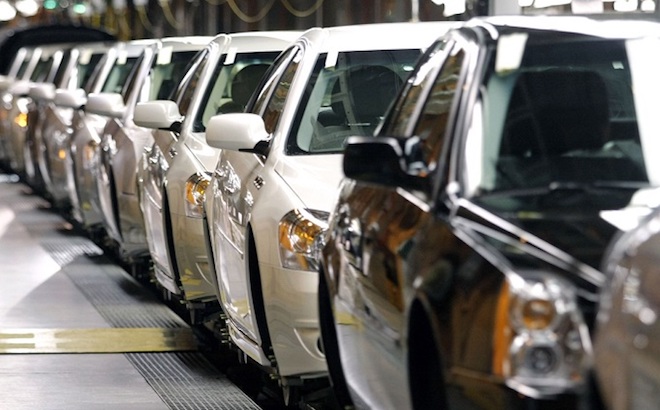 Mercato auto Italia: altro mese negativo, ottobre a -7,4%