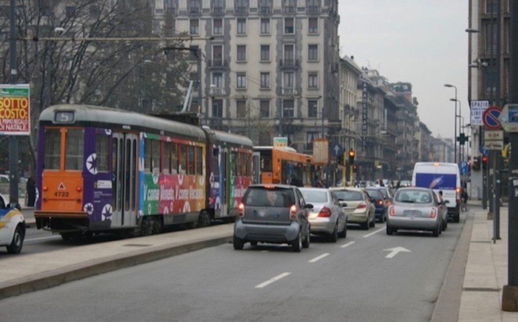 Milano: nuovo blocco dei veicoli diesel Euro 4 da venerdì